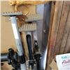 Image 2 : LOT OF 3 METAL LOAD BARS