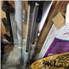 Image 3 : LOT OF 3 METAL LOAD BARS