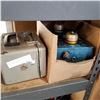 Image 1 : BOX OF HYRAULIC SWITCHES AND RESISTANCE METER