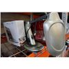 Image 1 : LIGHT OF AMERICA LAMP, PARC SLOPE FOR MACBOOK, SNOW CONE MAKER