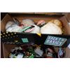 Image 3 : 2 BOXES OF NEW BAG ACCESSORIES ON RETAIL DISPLAY STANDS