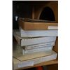 Image 1 : LOT OF COLLECTOR PLATES, HUMMELL AND OTHERS