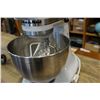 Image 2 : KITCHEN AID CLASSIC STAND MIXER