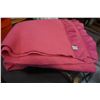 Image 1 : KENWOOD QUEEN SIZED PINK WOOL BLANKET