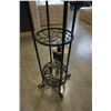 Image 2 : IRON WINE CADDY STAND