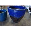Image 2 : SET OF 2 CERAMIC POTS