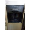 Image 2 : STAINLESS STEEL FRIDGIDAIRE FRENCH DOOR FRIDGE FREEZER COMBO W/ICE & WATER TESTED AND WORKING GUARAN