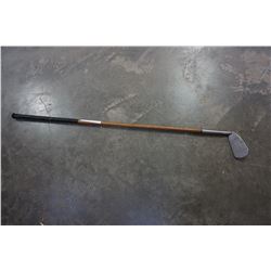 ANTIQUE HICKORY SHAFT FIFE KINGHORN GOLF COMPANY-MASHIE