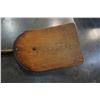 Image 3 : REFINISHED ANTIQUE GRAIN SHOVEL
