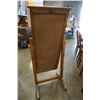 Image 2 : WOODEN SWIVEL MIRROR