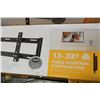 Image 2 : NEW OVERSTOCK INSIGNIA 13-32 INCH FIXED POSITION TV WALL MOUNT 40LB CAPACITY