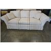Image 1 : ROLLED ARM WHITE FABRIC SOFA BY CLAYTON MARCUS FURNITURE