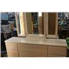 Image 2 : OAK 8 DRAWER DRESSER W/ MIRROR MADE IN CANADA