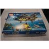 Image 1 : LEGO DEEP SEA HELICOPTER SET