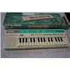 Image 2 : CASIO TONE BANK KEYBOARD IN BOX