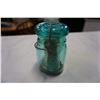 Image 3 : 2 BALL BICENTENNIAL GLASS JARS 1776-1976