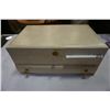 Image 1 : WHITE JEWELLERY BOX FULL OF JEWELLERY