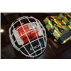 Image 2 : NEW CCM HOCKEY FACE SHIELD AND NEW GORILLA STRENGTH LACES