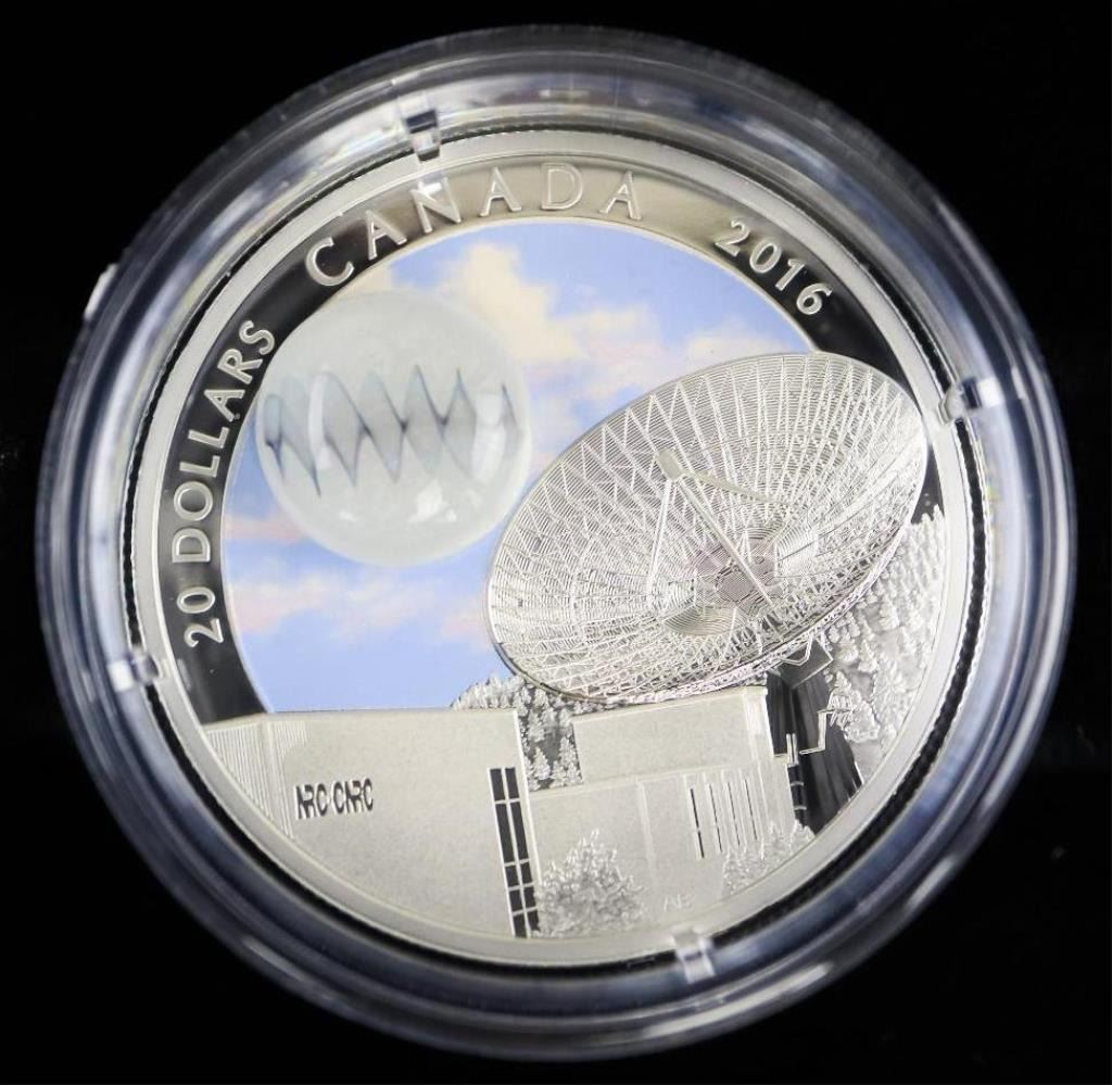 .9999 Fine Silver 20.00 Coin 'Glow in the Dark Gl .9999 Fine Silver 20.00 Coin 'Glow in the Dark Gl
