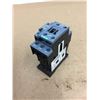 Image 2 : Siemens 3RT2026-1BB40 Contactor