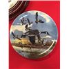 Image 2 : 2 Decorative Canada Geese Plates 1 in a Wooden Frame