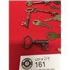 Image 2 : Lot of Vintage Skeleton Keys and Other Keys