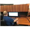 Image 6 : Desk