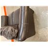 Image 8 : Sofa/Loveseat/Chair