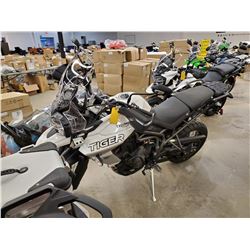 Motorcycle: 2018 Triumph Tiger 800XRT