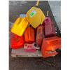 Image 1 : Jerry Cans, Coleman Cooler and Collant