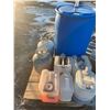 Image 5 : Jerry Cans, Coleman Cooler and Collant