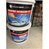 Image 2 : 2 R.V. Detailing Kits, 2 Marine Detailing Kits
