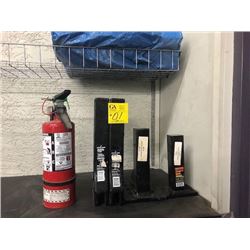 2 - 2" Hitch Bars, 2 - 2" Pintle Hook Mounts, A/B/C Fire Extinguisher