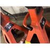 Image 4 : 3- 12 ton jack stands