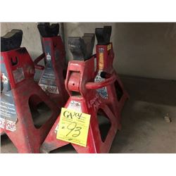 4 jack stands