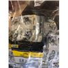 Image 4 : wall plate covers; ethernet cords; class J fuses; hydraulic filter 910048