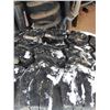 Image 6 : 2005 Ford F250 XL 4wd, Regular Cab  131,325kms  Just serviced @Tire Craft Saskatoon