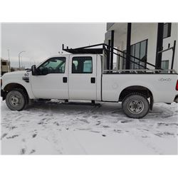 2009 Ford F250 4WD  Crew Cad, 57,340kms  Just serviced @Tire Craft Saskatoon
