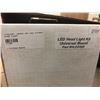 Image 4 : handlebar bag; LED headlight kit; Tow pro