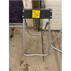 Boat motor stand