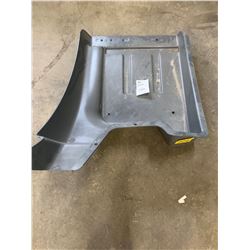 Mack lh fender extension