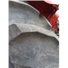 Image 13 : 1988 Massey Ferguson 4cyl gas  engine, Front end loader bucket