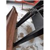Image 8 : 1988 Massey Ferguson 4cyl gas  engine, Front end loader bucket