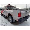 Image 11 : 2012 Ford F250 Super Duty Crew Cab - Red 358,311km  Just serviced @Tire Craft Saskatoon