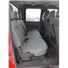 Image 15 : 2012 Ford F250 Super Duty Crew Cab - Red 358,311km  Just serviced @Tire Craft Saskatoon