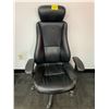 Image 2 : Beautiful office chair