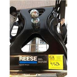 Reese 25,000 lbs Goosneck Hitch pn 58079 / Misc trailer parts