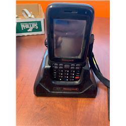 Honeywell phone and charger