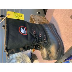 size 11 sorrel boots