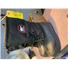 Image 1 : size 11 sorrel boots